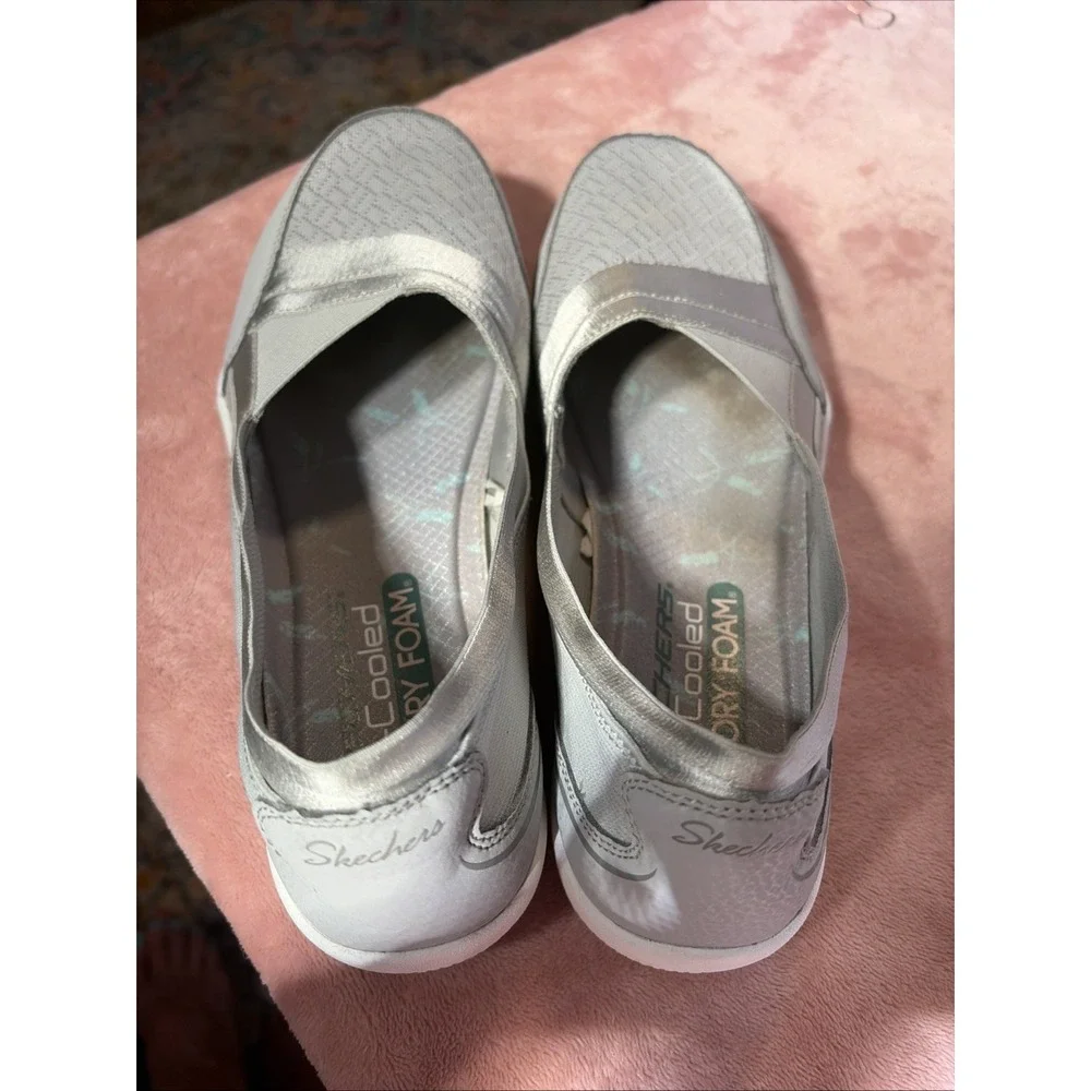 Skechers Be Lux Air Cooled Memory Foam Loafers Gray Slip On shoes Sz 7.5